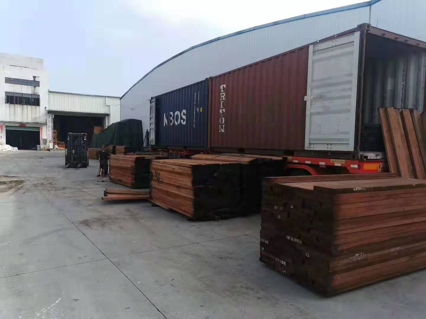 今日貨訊，剛果進(jìn)口沙比利，胡桃木長料到貨。